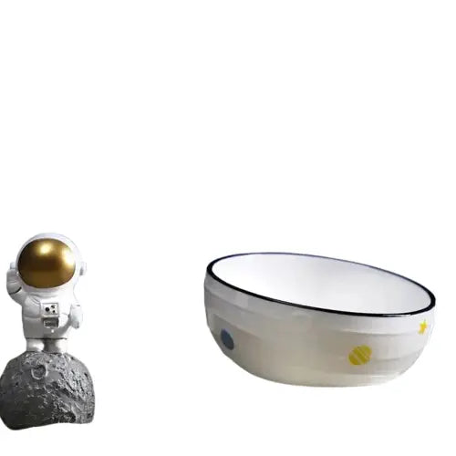 Astronaute sur Bol Confort Alimentaire Optimal pour chats - Confort Alimentaire et Protection Transparent Background